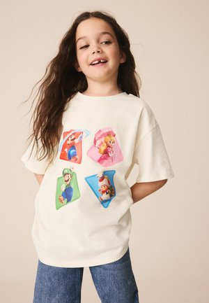 Next, REGULAR FIT - SUPER MARIO GALAXY OVERSIZED GRAPHIC T-SHIRT . - T-shirt con stampa - ecru