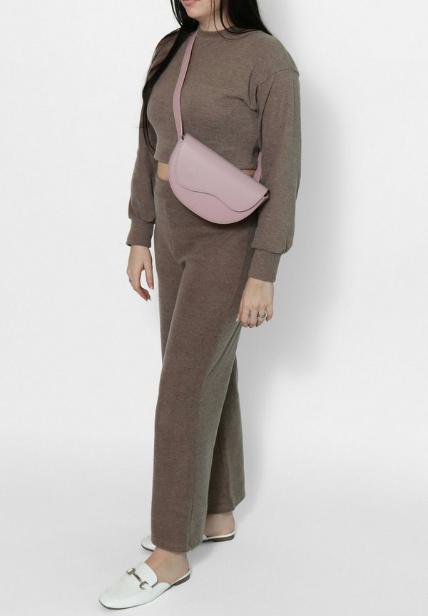 Umhängetasche - rose