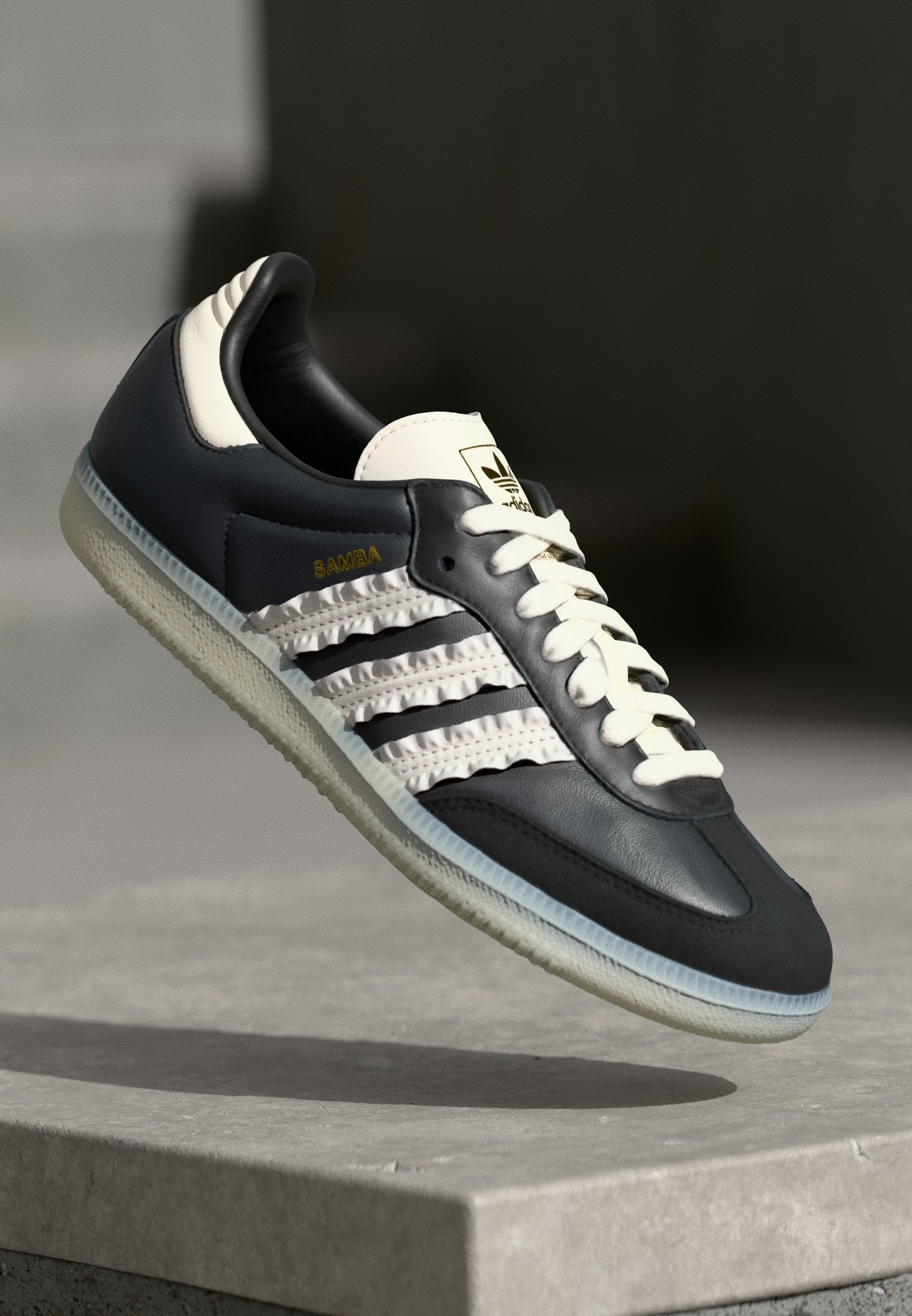 adidas Originals SAMBA OG - Trainers - carbon/off white/core black/anthracite  - Zalando.co.uk