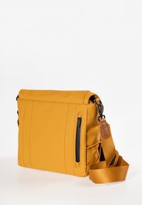 Aunts & Uncles SENDAI - Umhängetasche - mustard