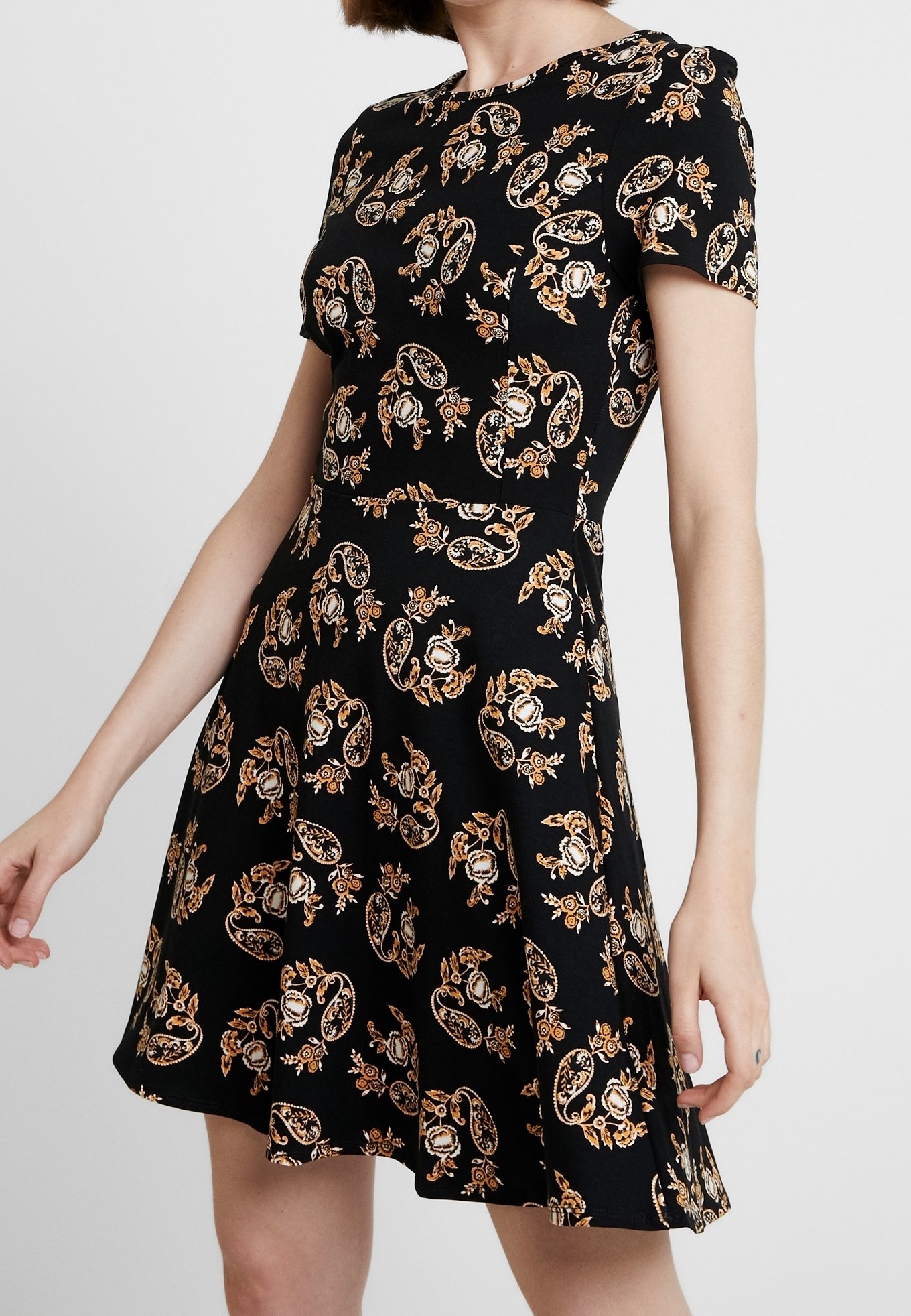 Dorothy Perkins Jersey dress - black - (Pre-owned) - Zalando.ie