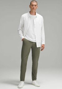 lululemon ABC SLIM-FIT WARPSTREME 81CM - Broek - army green