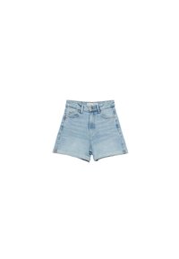 Pantalones cortos de mezclilla en azul claro, con una cintura alta, dobladillos enrollados y dos bolsillos frontales. Presenta costuras clásicas de mezclilla y un cierre de cremallera.