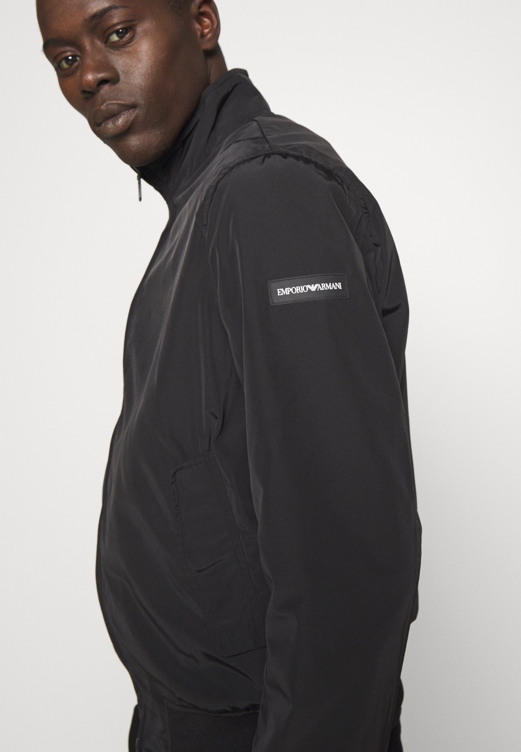 veste legere armani