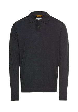 Koszula polo z długim rękawem w ciemnogranatowym kolorze. Posiada klasyczny kołnierzyk, zapięcie na trzy guziki oraz subtelne fakturowane wykończenie.