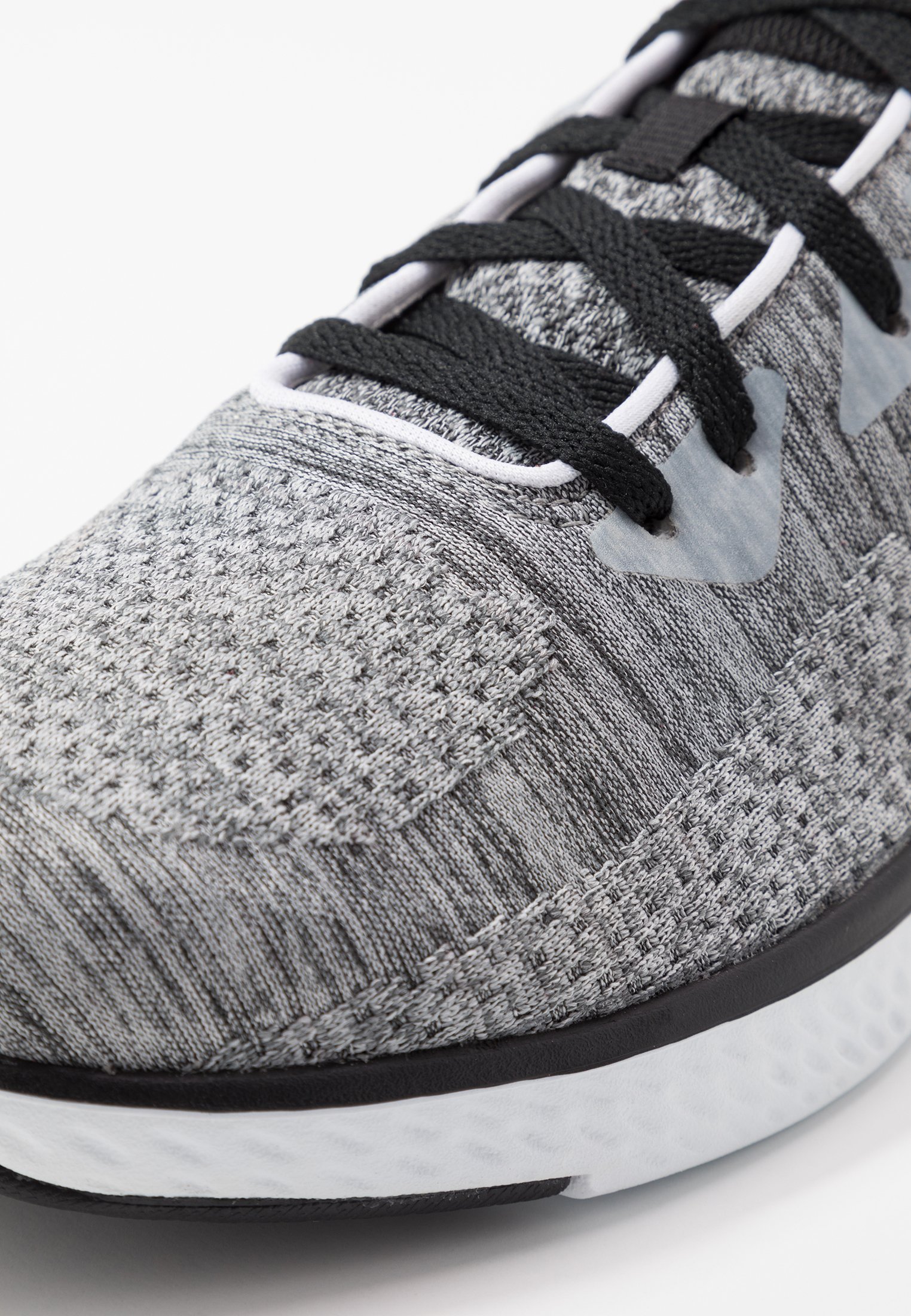 Skechers Sport SOLAR FUSE Joggesko greyblack Zalando.no Skechers Sport SOLAR FUSE Joggesko greyblack Zalando.no