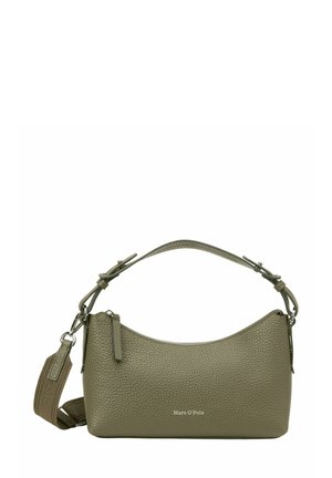 Olivgrüne, strukturierte Lederhandtasche mit verstellbarem Schulterriemen, Reißverschluss oben und dem "Marc O'Polo"-Logo auf der Vorderseite.