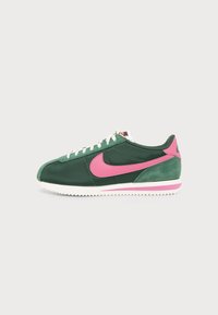 Valimata, fir/pinksicle/sail