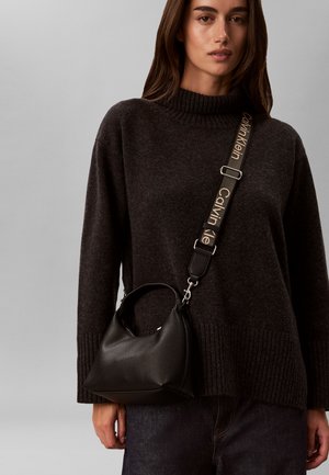 Calvin Klein, Τσάντα χειρός - black