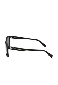 Ochelari de soare negri din acetat, cu un cadru rectangular, având brațe subțiri și un logo alb pe lateral. Textură netedă și lentile non-reflexive.