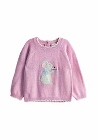 Rosa gestrickter Pullover mit einem gewellten Ausschnitt. Er bietet eine gestickte graue Maus, die einen Cupcake mit einer Kirsche oben hält.