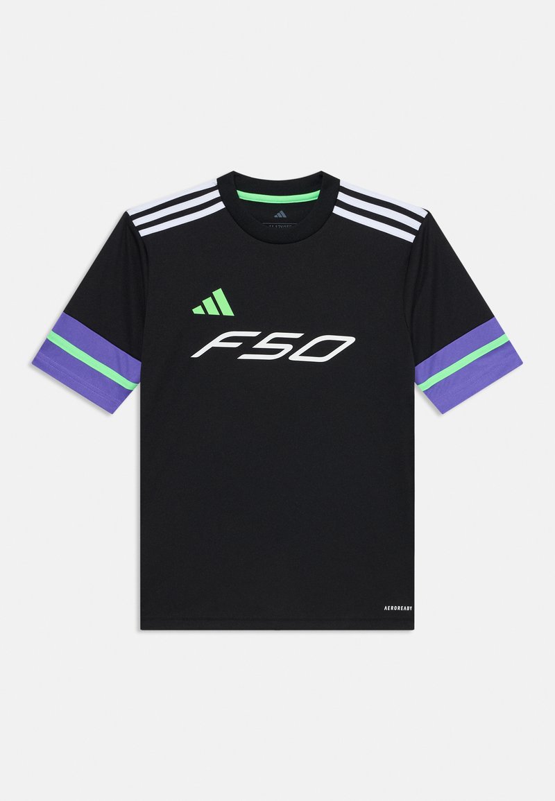 Schwarzes Sporttrikot mit kurzen Ärmeln, das grüne und lila Akzente aufweist, drei weiße Streifen an den Schultern hat und ein großes "F50"-Logo in Weiß trägt.