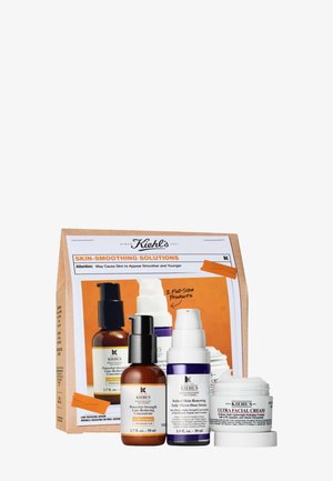SKIN-SMOOTHING SOLUTIONS SET - Set de soins du visage