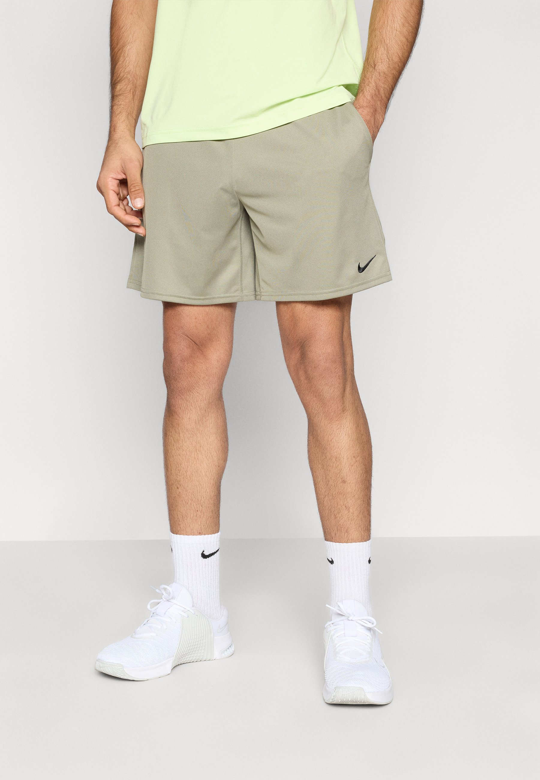 nike flex shorts khaki