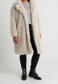 Vero Moda Curve Klassisk frakke - beige