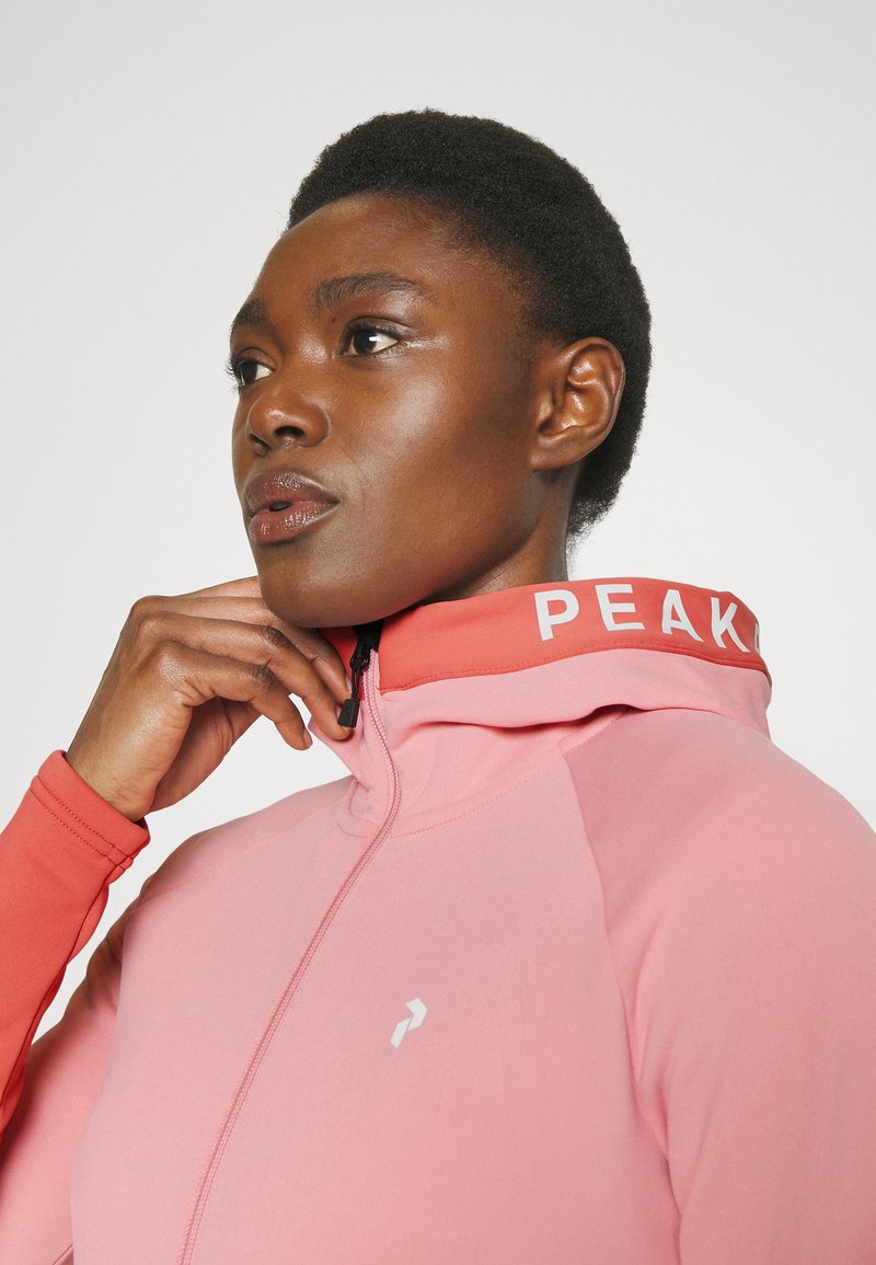 Peak Performance RIDER ZIP HOOD WARM TREK - Fleece jacket - warm  blush/light pink - Zalando.de