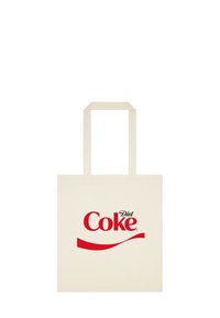 Torba tote z płótna w kremowym kolorze z czerwonym logo "Diet Coke" oraz zakrzywionym czerwonym akcentem. Posiada dwa mocne uchwyty do noszenia.