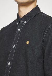 Carhartt WIP WELDON - Camisa - black stone washed