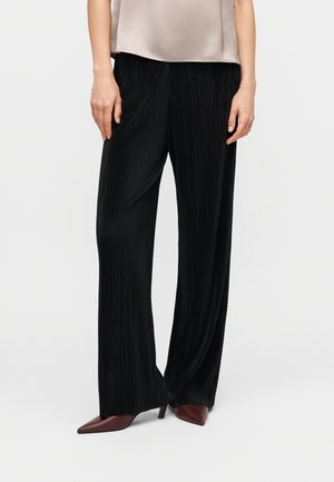 PLISSE PULL ON PANT - Bukser - black