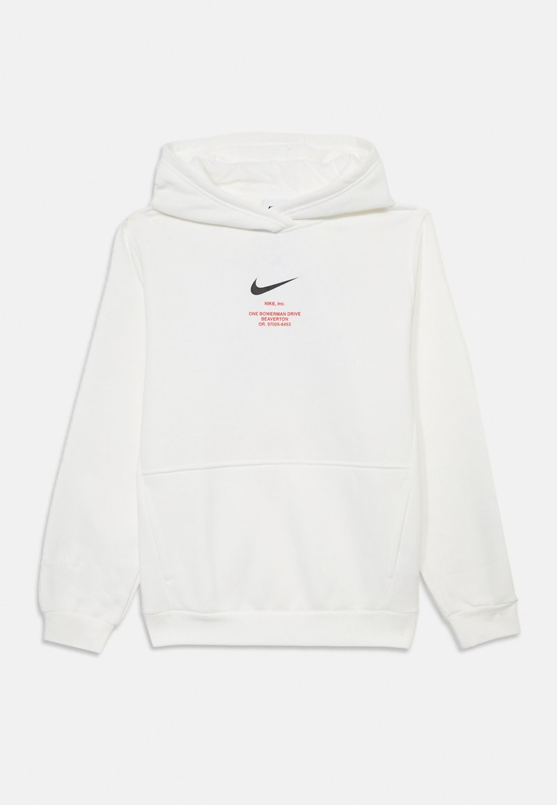 Hanorac alb cu buzunar tip cangur, logo Nike de culoare neagră și text roșu pe piept. Material moale cu mâneci lungi.