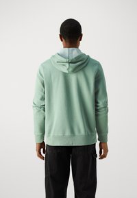 GAP CORE ARCH - Sweatjacke - dark forest