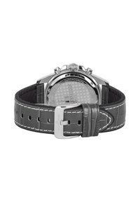 Reloj cronógrafo con caja de acero inoxidable plateado, esfera gris texturizada y correa de cuero gris oscuro con costuras blancas y hebilla.