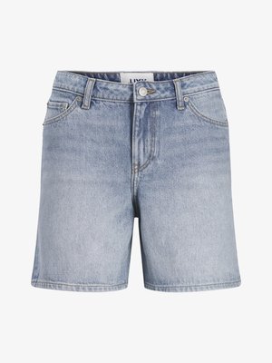 Lyseblå denimshorts med frontknapp og glidelås, fem lommer og beltestropper, vist mot en hvit bakgrunn.