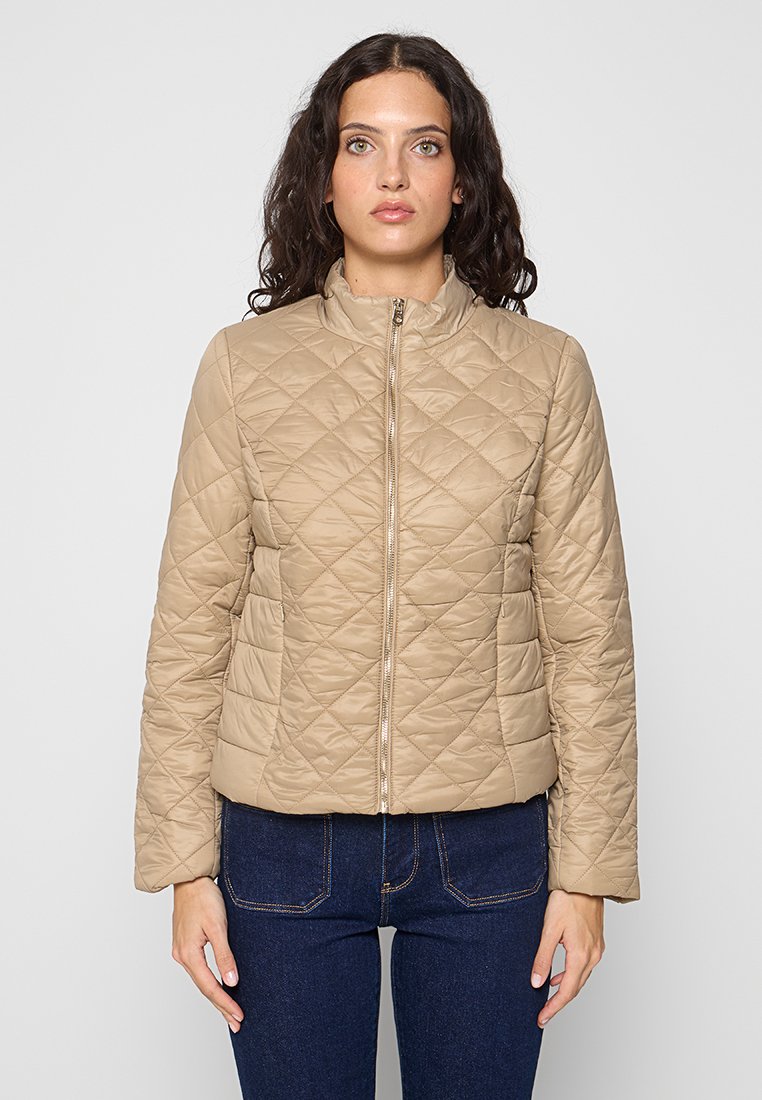 Vero Moda Petite Jas beige