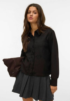 Vero Moda VMKRETA - Overhemdblouse - black