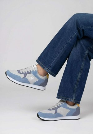 Giesswein, RETRO RUNNER MEN - Chaussures de course - sternblau