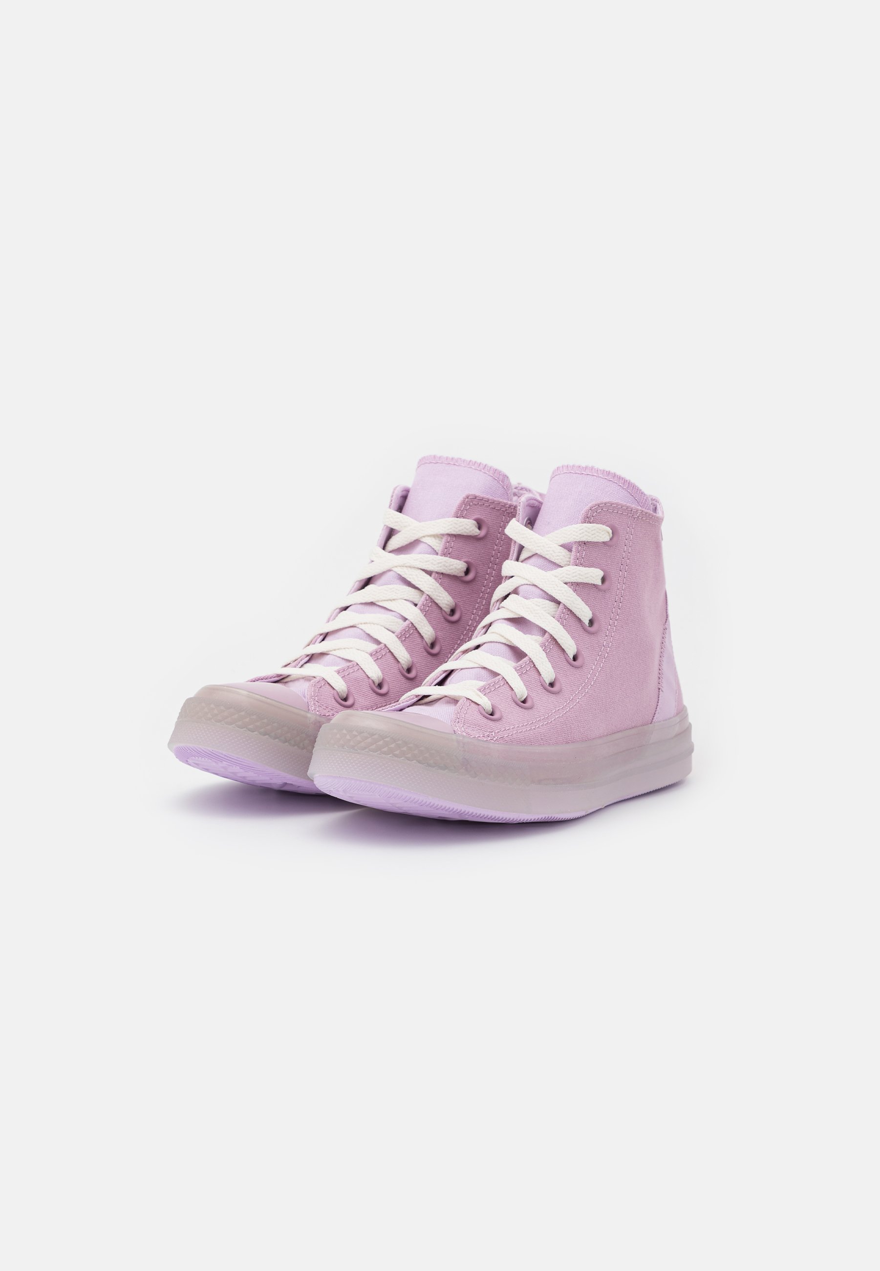 do leather converse stretch