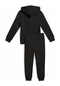 Ensemble de sweat à capuche noir et de pantalon de jogging. Le sweat à capuche comporte une poche avant et une capuche avec cordon de serrage. Le pantalon a une taille élastique et des chevilles resserrées.