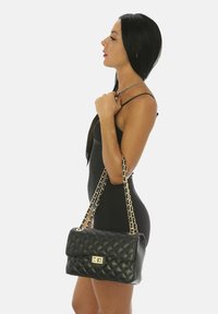 CHICCA BORSE Borsa a tracolla - nero