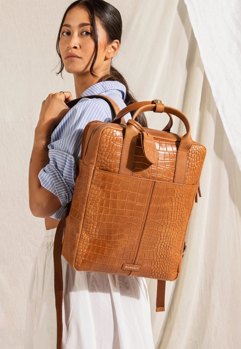 bradner backpack leather TUMI Harrison Bradner Backpack Pavement Bombe