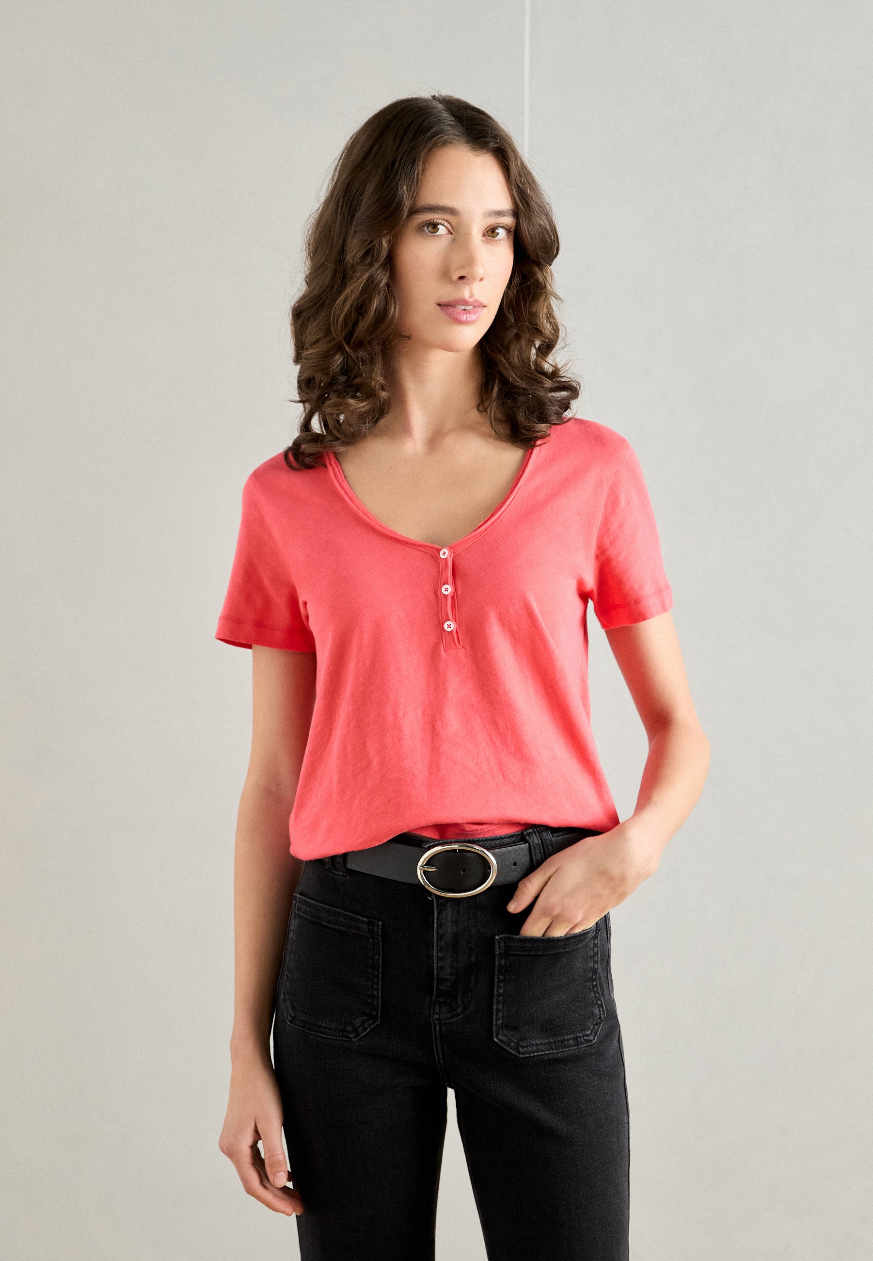 売れ筋商品|||モス モッシュ Tシャツ レディース トップス BASIC TEE - Basic T-shirt - cayenne KevaMolly Basic T Shirts for Women UPF 50+ Short Sleeve