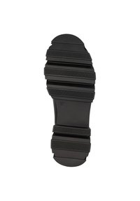 Czarna gumowa podeszwa buta z wieloma poziomymi rowkami i wypustkami dla lepszej przyczepności, zaokrąglony czubek i minimalistyczny design. Rozmiar oznaczony jako 37.