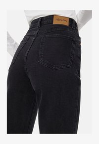Non selezionato, black denim
