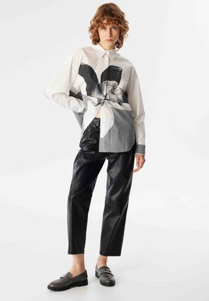 Overhemdblouse - ecru