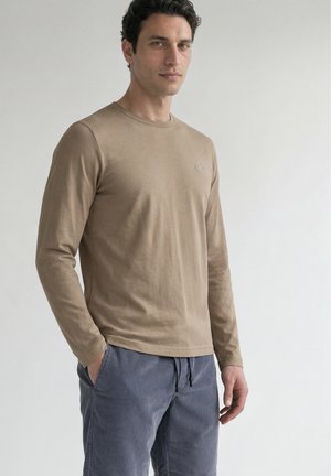 Street One MEN, PLAIN LONG-SLEEVED CREW NECK TOP - Camiseta de manga larga - antique beige