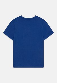 Calvin Klein Jeans CHEST MONOLOGO - Apdrukāts T-krekls - pigment blue