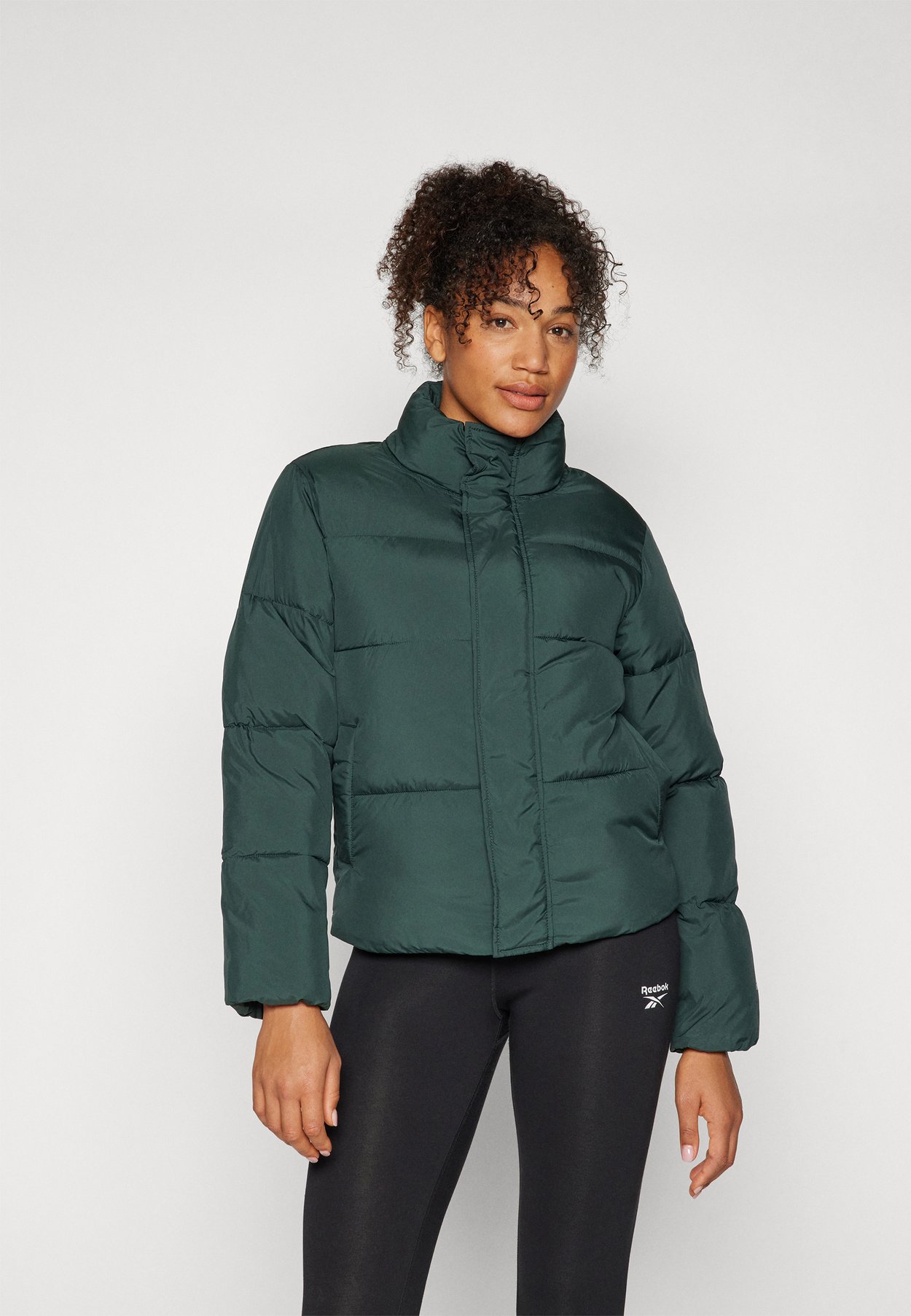 ESSENTIAL PUFFER