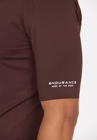 Endurance PAXTON - Cycling-Trikot - fudge