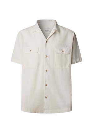 Krémová košile s krátkými rukávy, zapínáním na knoflíky a dvěma kapsami na prsou, každá s klopou na knoflík, a klasickým límečkem.