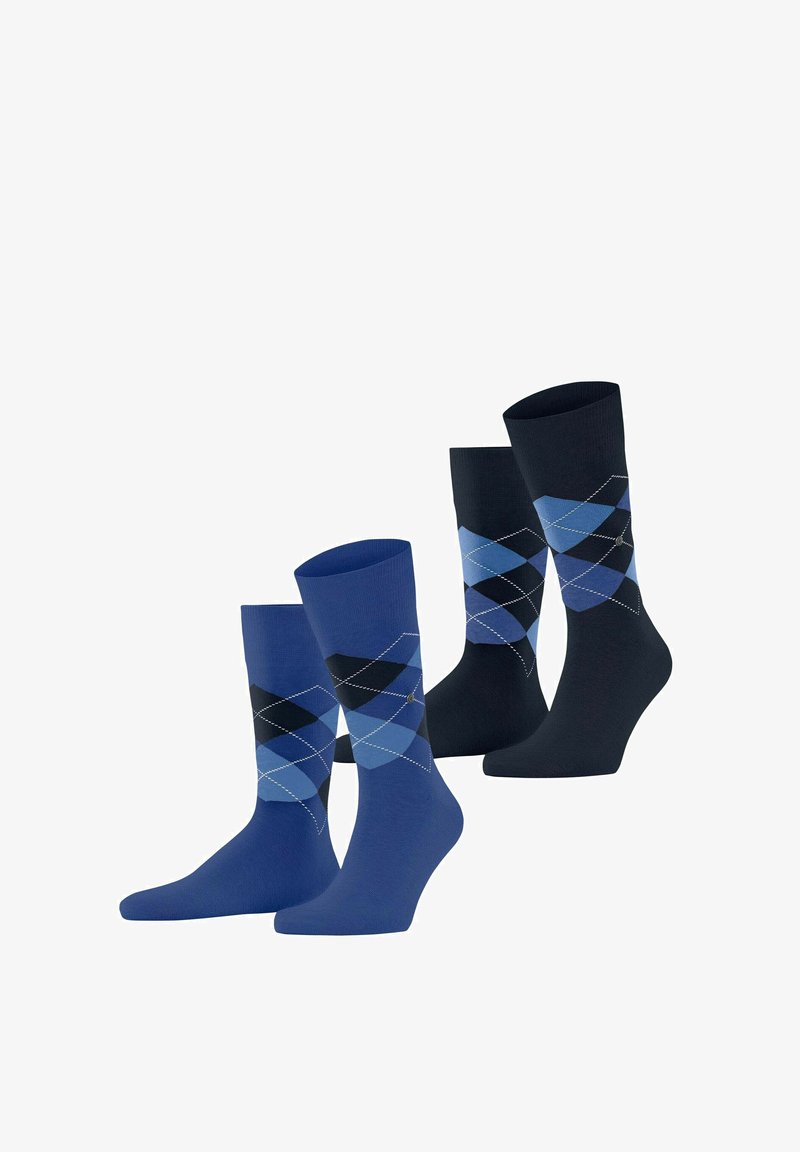 Ensemble de chaussettes bleu et marine, l'une unie bleu, l'autre avec un motif argyle en bleu, noir et accents blancs, bords côtelés, matériau doux.
