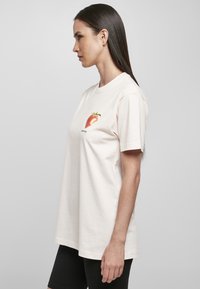 Mister Tee T-shirts med print - pink marshmallow