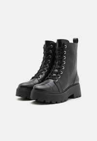 MICHAEL Michael Kors BLAKE BOOTIE - Stivaletti stringati - black