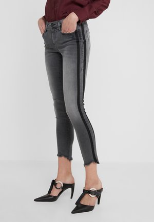 Relaxed fit -farkut - black