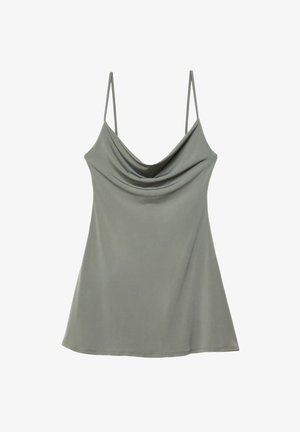 Nabran lagani sivi top s dekolteom s tankim podesivim trakama, napravljen od mekog materijala, s opuštenim krojem i glatkom teksturom.
