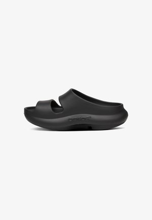 Oofos, OOFOS OFFENE SCHUHE OOYEA - Pantolette flach - black