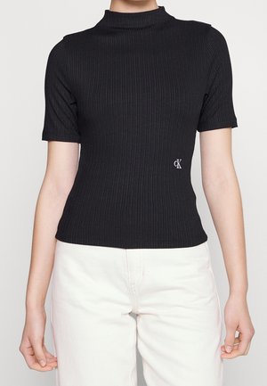 T-shirt basic